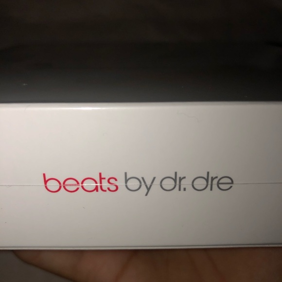 BEATS EAR PHONES *BRAND NEW☺️ - Picture 4 of 4